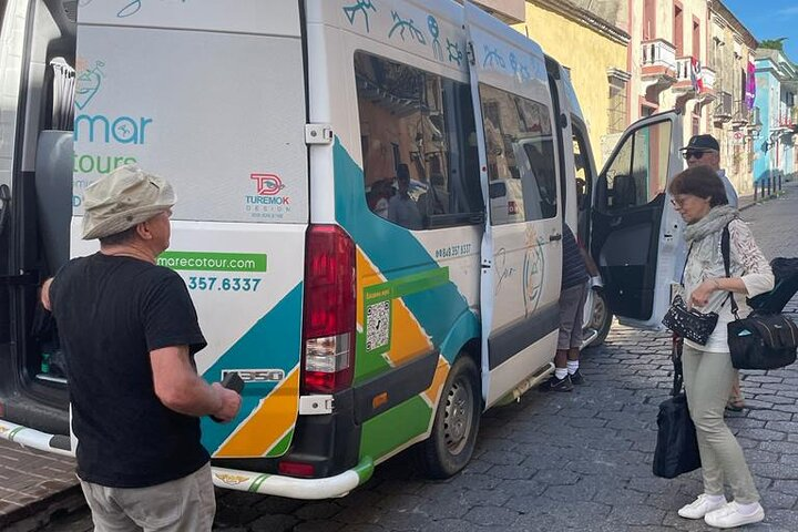 Private Transportation from the city of Santo Domingo to Pedernales - Photo 1 of 15